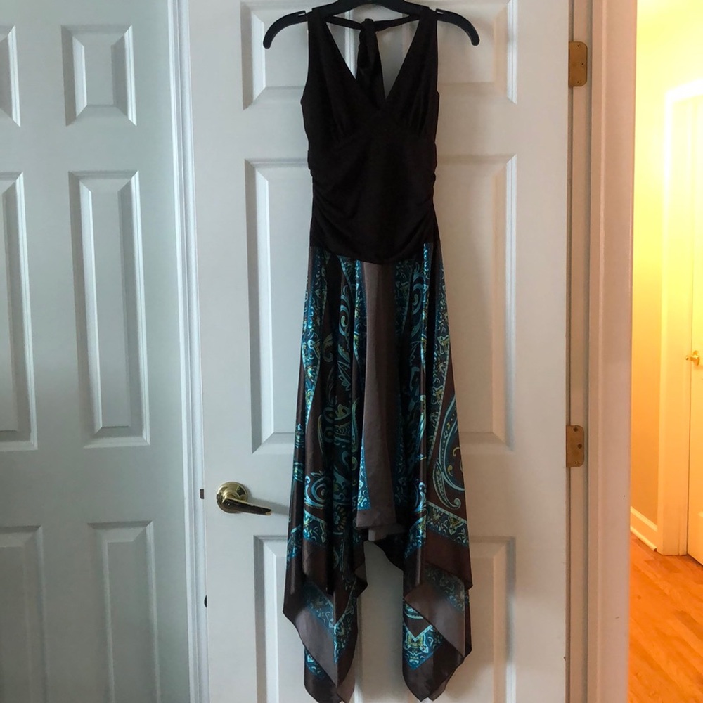 Sale!!🎉🎉🎉🎉Halter top dress from Maurices (S)